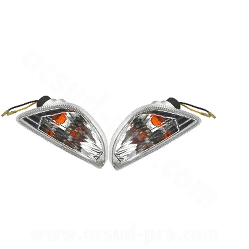 TNT coppia frecce posteriori destra + sinistra complete vespa 50 125 150 lx '05/'14 original...