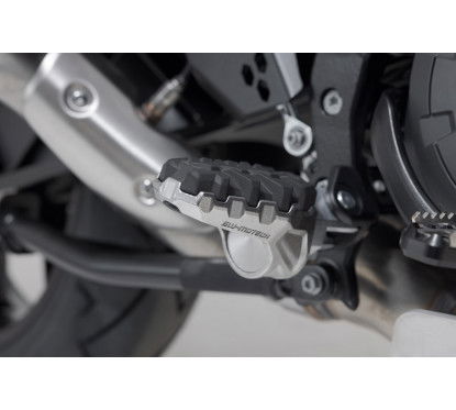 Kit pedane regolabili EVO KTM 1290 Super Adventure (21-). FRS.04.112.10200 SW MOTEH