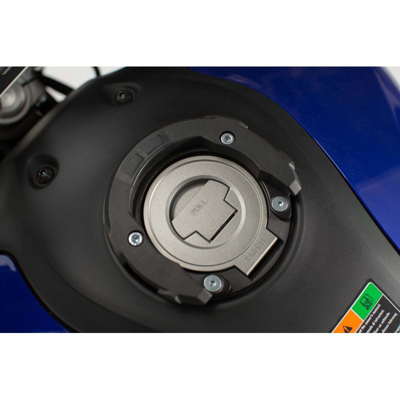 Anello aggancio serbatoio EVO nero Ducati/Triumph/ Yamaha. 5 Viti. TRT.00.640.11001/B SW MOTEH