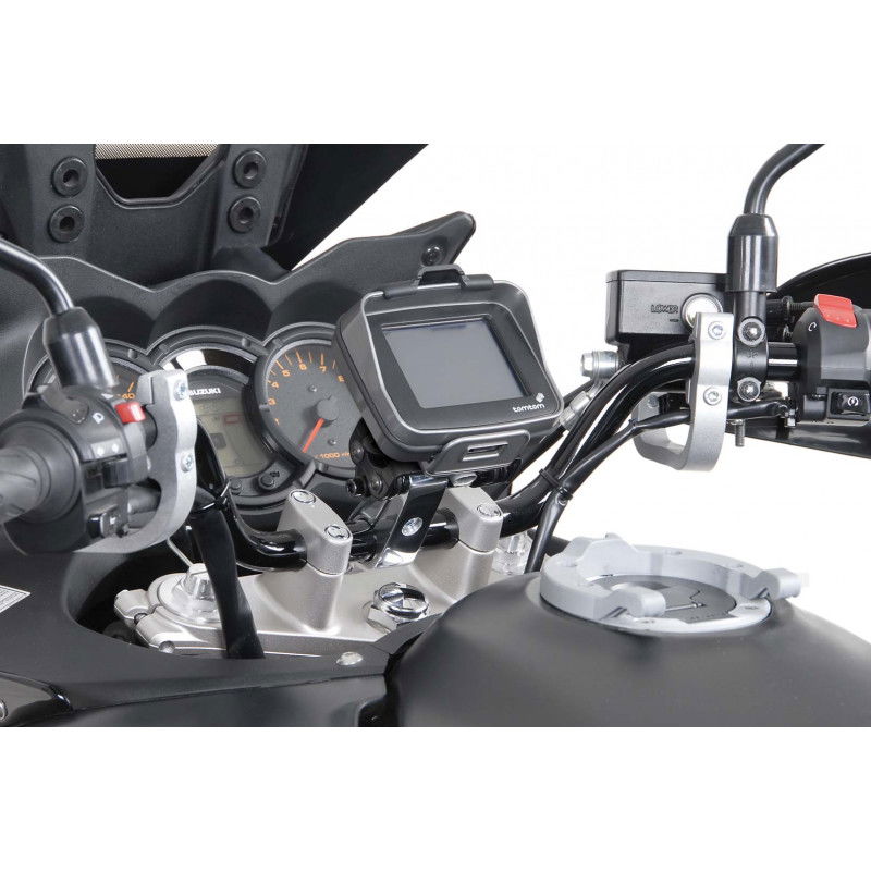 Supporto navigatore con attacco per manubrio Per manubrio Ø 25,4 mm. argento GPS.00.308.10101/S SW MOTECH Supporto navigatore con attacco per manubrio Per manubrio Ø 25,4 mm. argento...