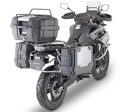 Attacchi valigie CF Moto 800 MT 2022