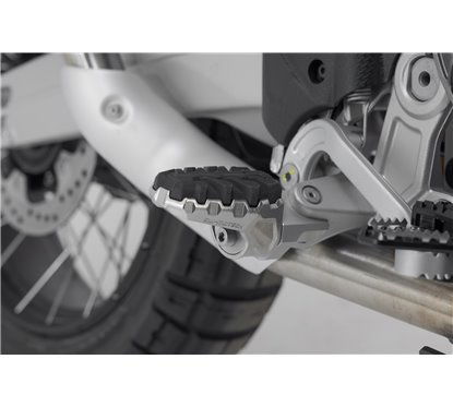 Adjustable footpeg kit EVO Yamaha Ténéré 700 2019-2020 SW-MOTECH