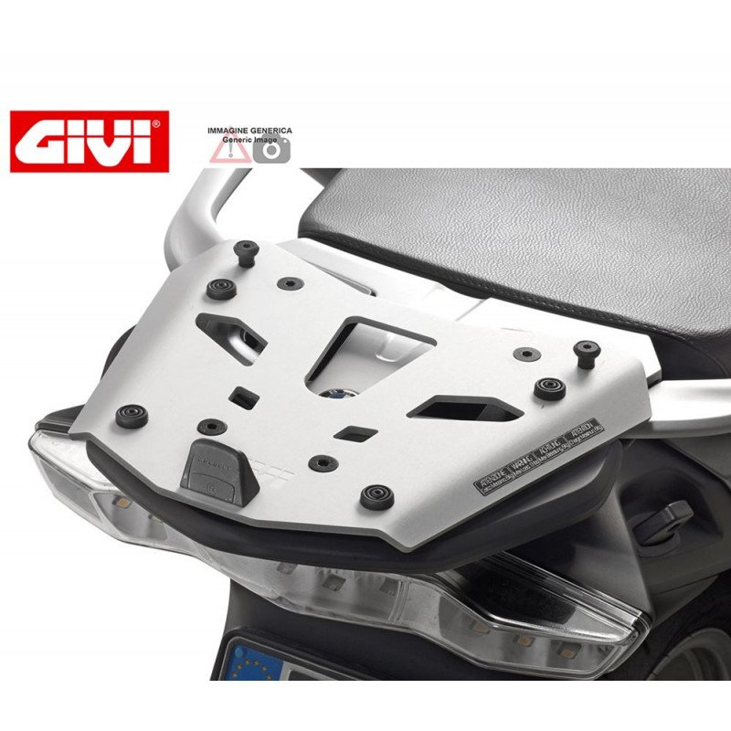 Attacco posteriore in alluminio specifico per bauletto MONOKEY - Givi - SRA5113