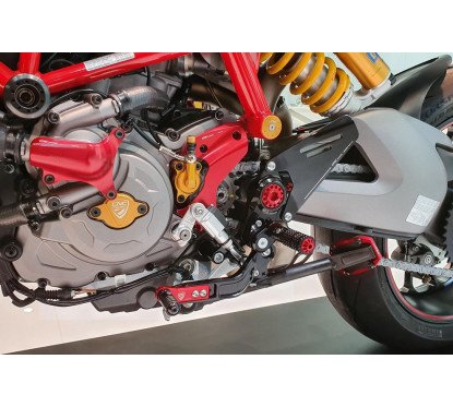 Kit paratacchi pedane Ducati Hypermotard 950 CNC Racing PES04B